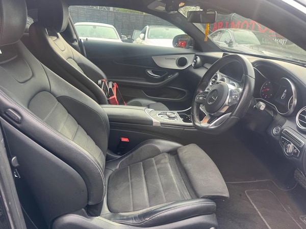 Used Mercedes-Benz C-Class 2019 for sale - 76151375: Photo 2