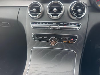 Used Mercedes-Benz C-Class 2019 for sale - 76151375: Photo