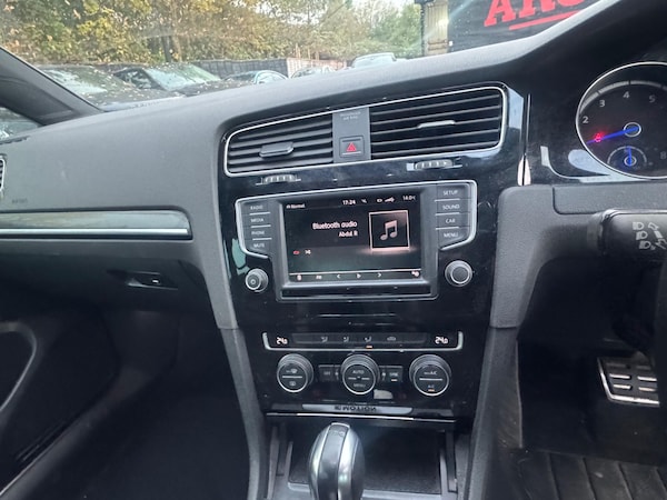 Used Volkswagen Golf 2016 for sale - 76326714: Photo 12
