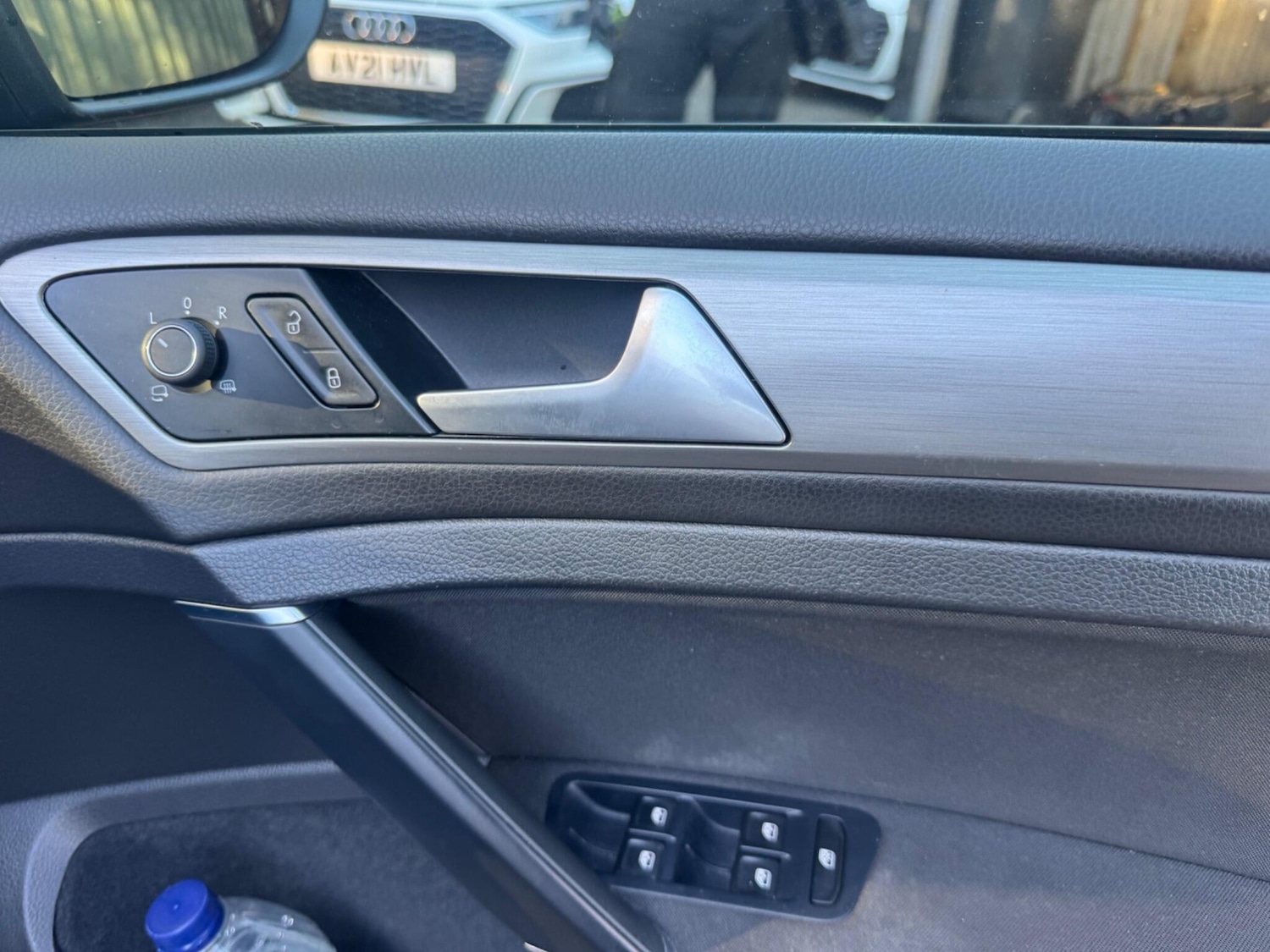 Used Volkswagen Golf 2017 for sale - 76398670: Photo 10