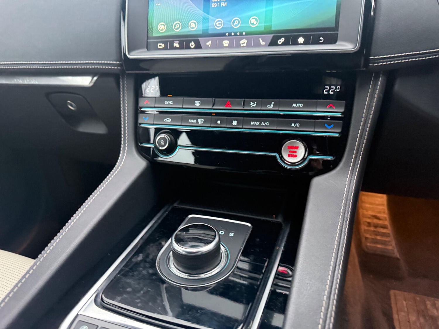 Used Jaguar F-Pace 2019 for sale - 77066679: Photo 14