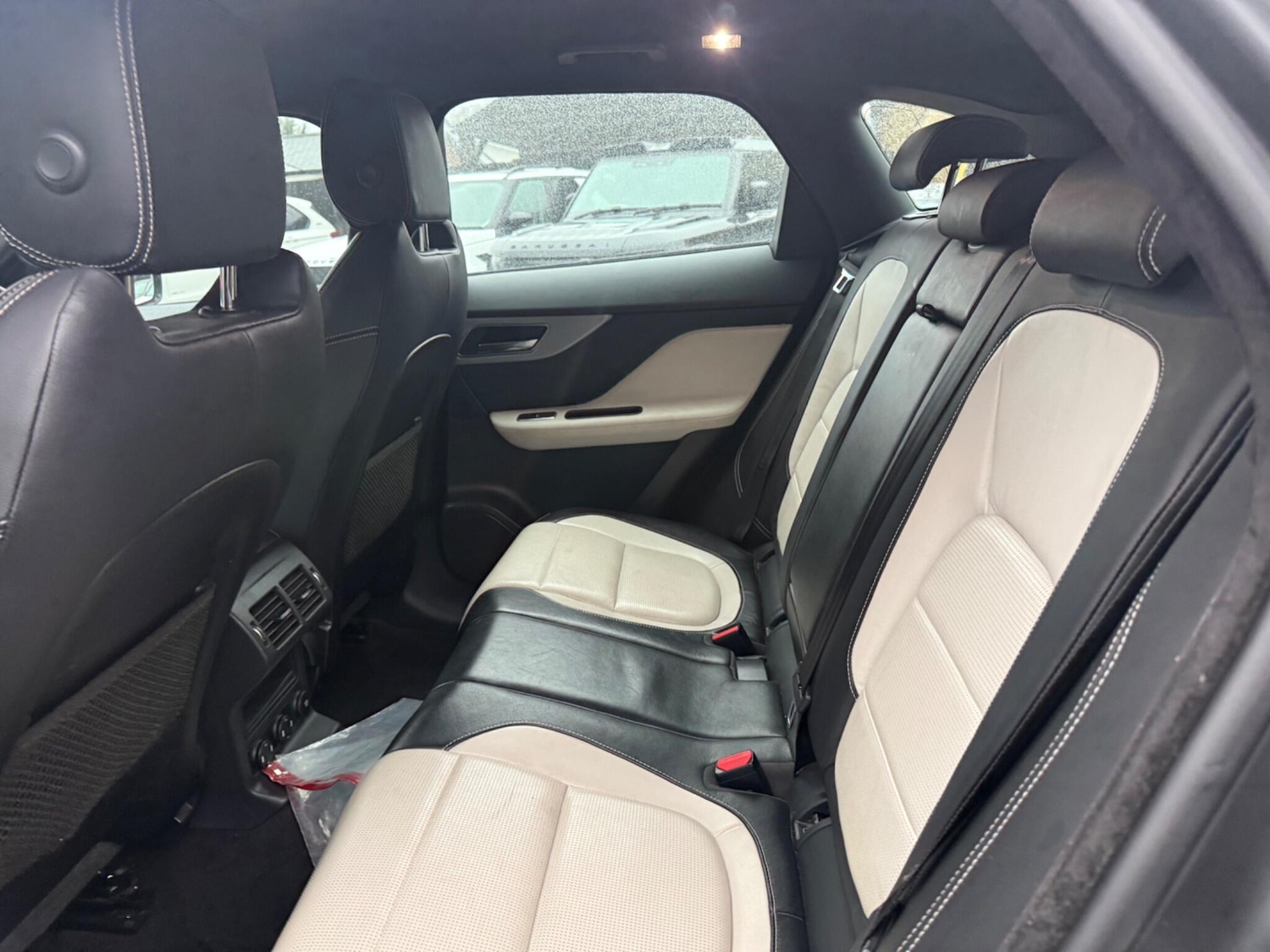 Used Jaguar F-Pace 2019 for sale - 77066679: Photo 8
