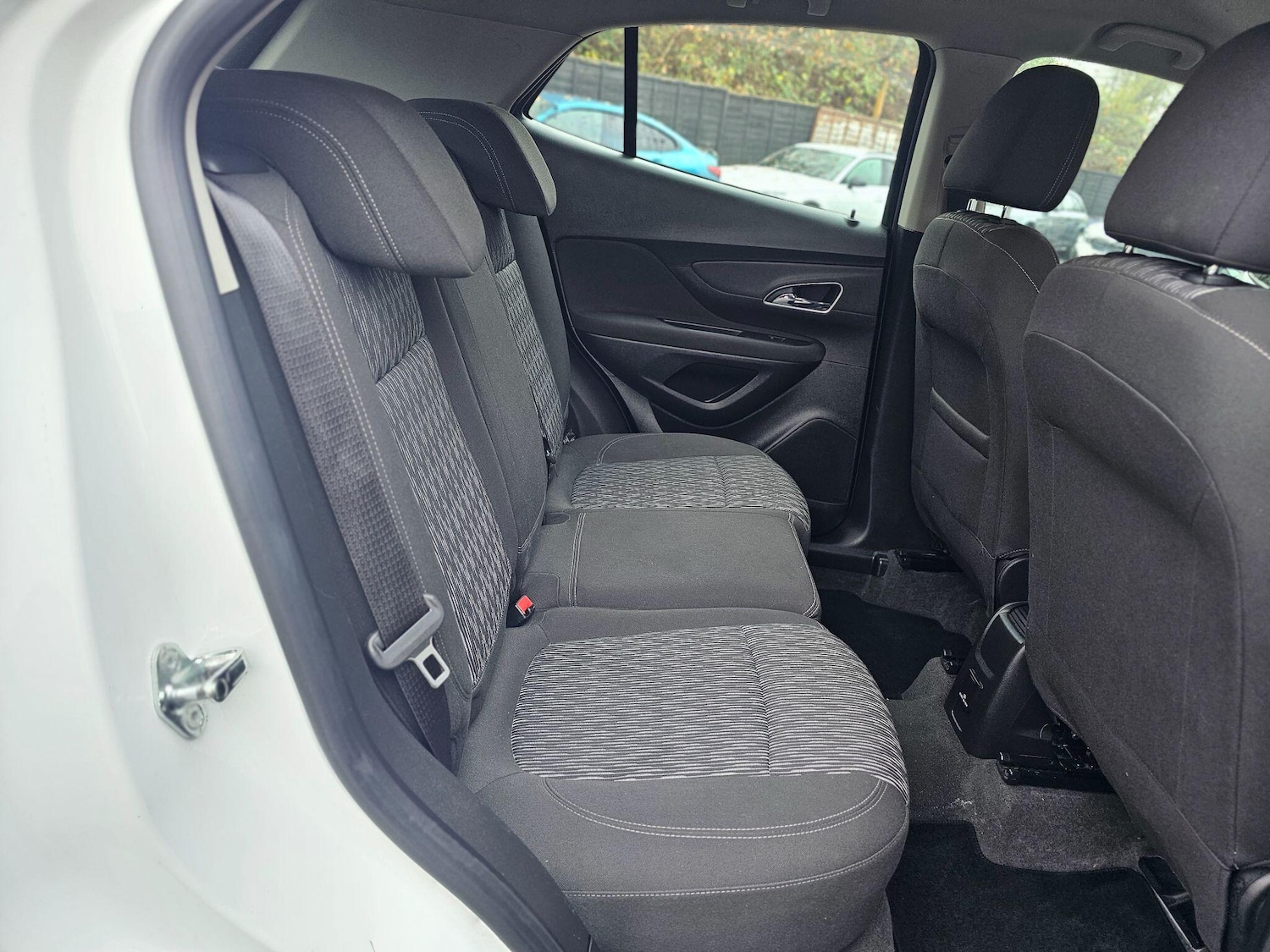 Used Vauxhall Mokka 2016 for sale - 76592102: Photo 24