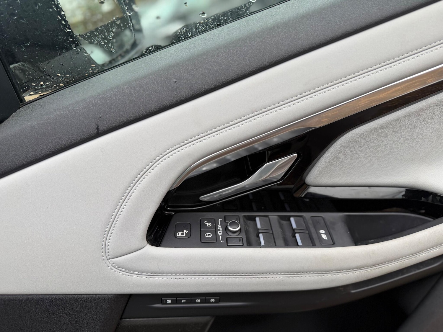 Used Land Rover Range Rover Evoque for sale - 76886664: Photo 4