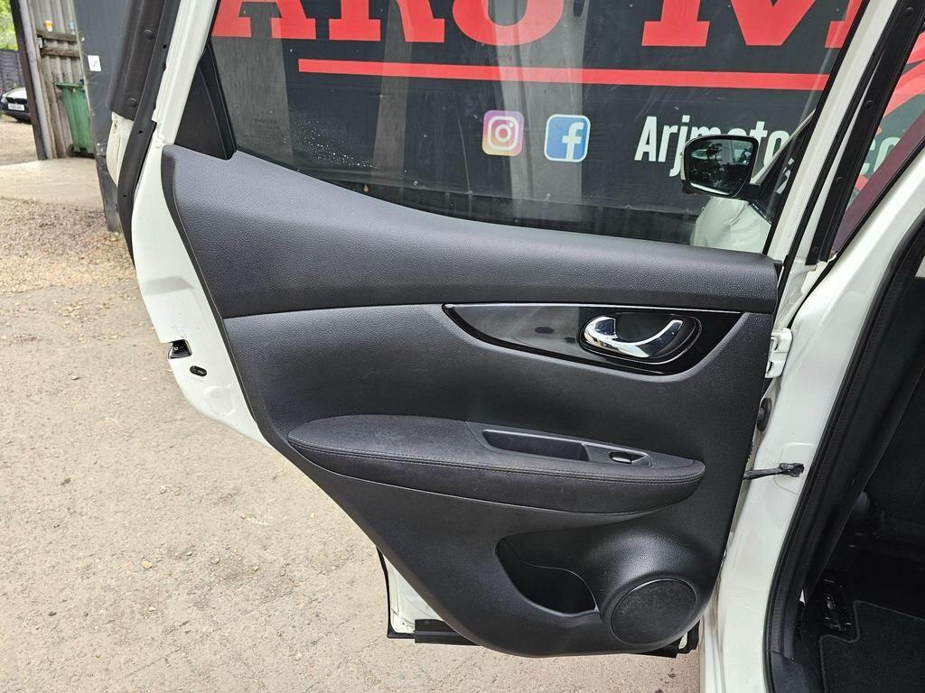 Used Nissan Qashqai 2016 for sale - 76214747: Photo 24