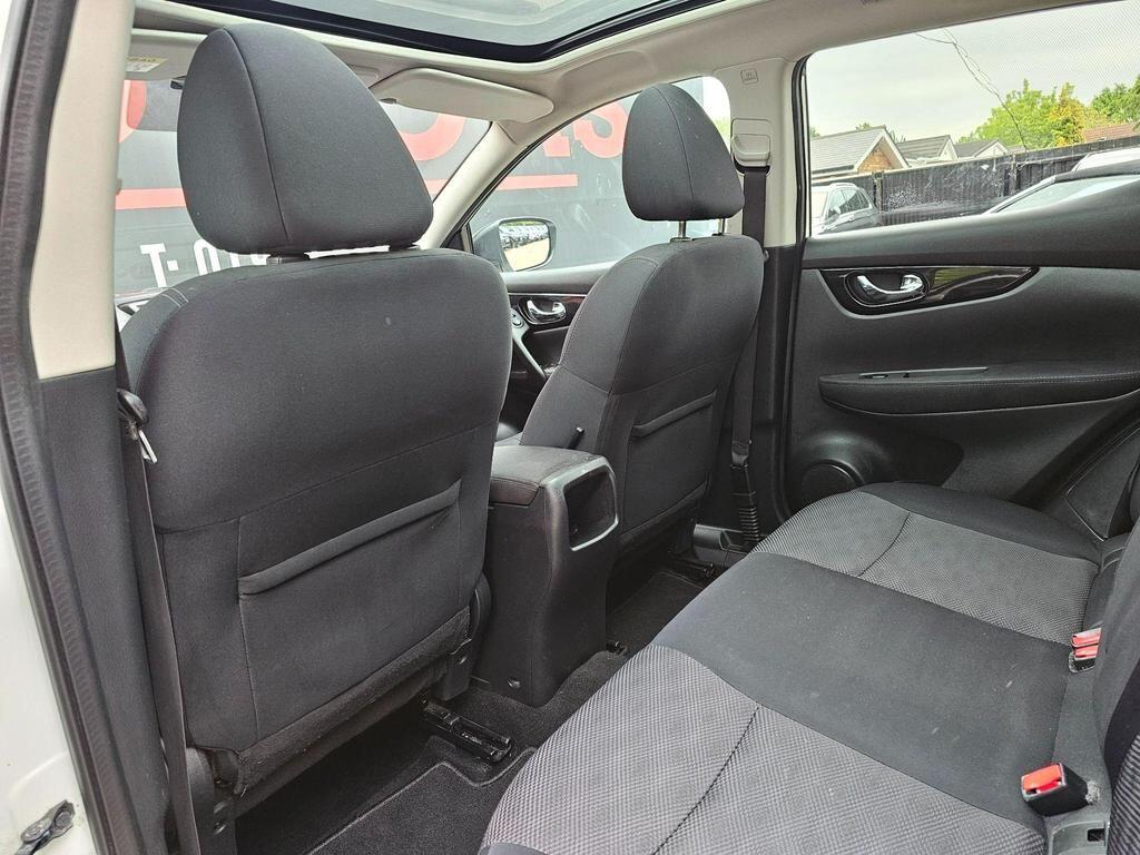 Used Nissan Qashqai 2016 for sale - 76214747: Photo 37