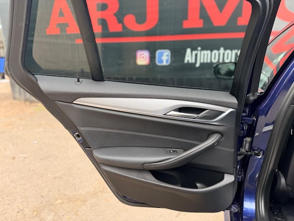 Used BMW 5 Series 2018 for sale - 76152949: Photo 40