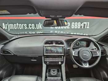Used Jaguar F-Pace 2018 for sale - 75297832: Photo