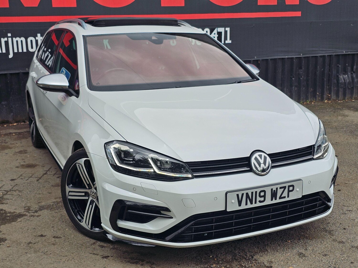 Vehicle 29