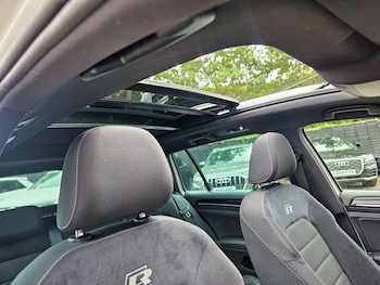 Used Volkswagen Golf 2019 for sale - 75302026: Photo