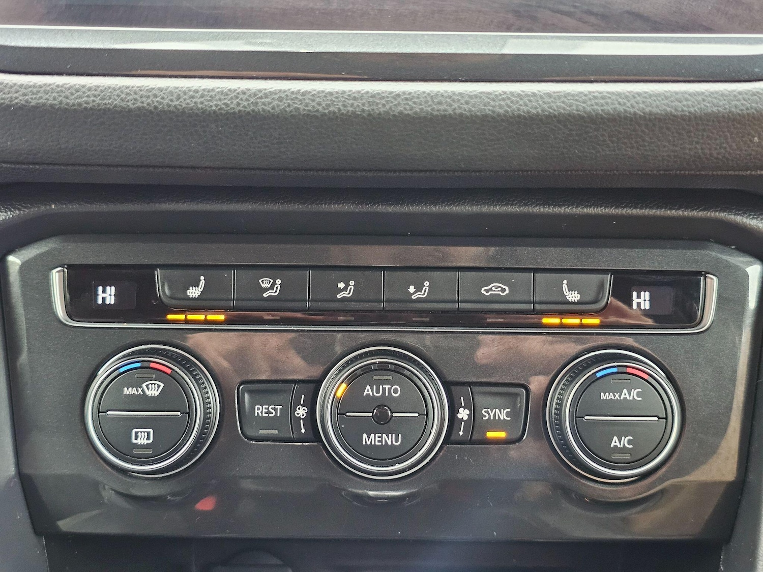 Used Volkswagen Tiguan 2020 for sale - 76498485: Photo 11