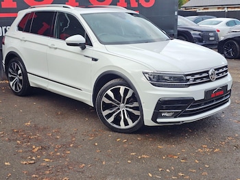 (20) - 1.5 TSI EVO R-Line Tech DSG Euro 6 (s/s) 5dr