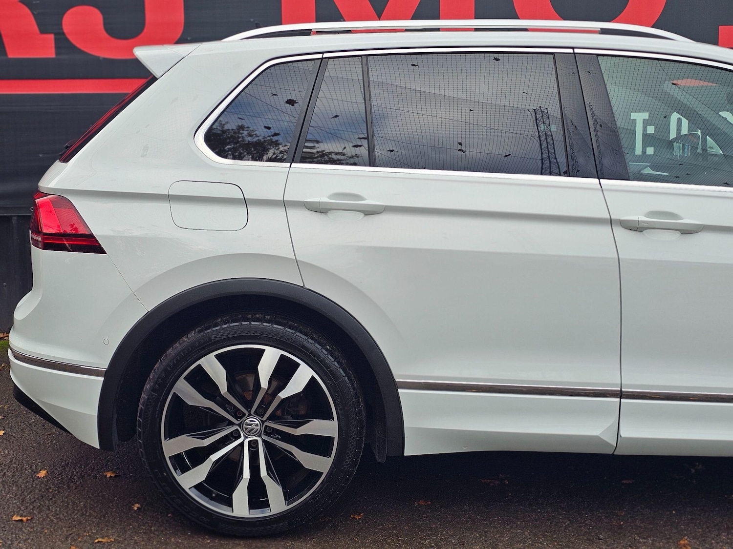 Used Volkswagen Tiguan 2020 for sale - 76498485: Photo 31