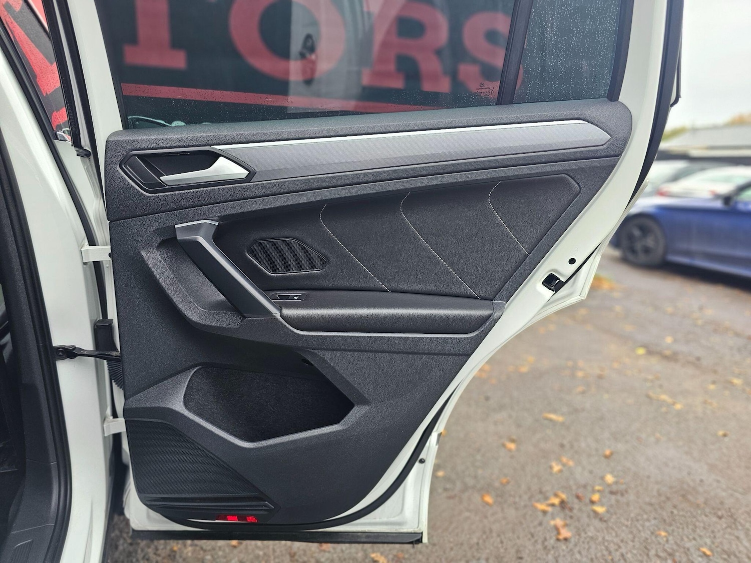 Used Volkswagen Tiguan 2020 for sale - 76498485: Photo 60