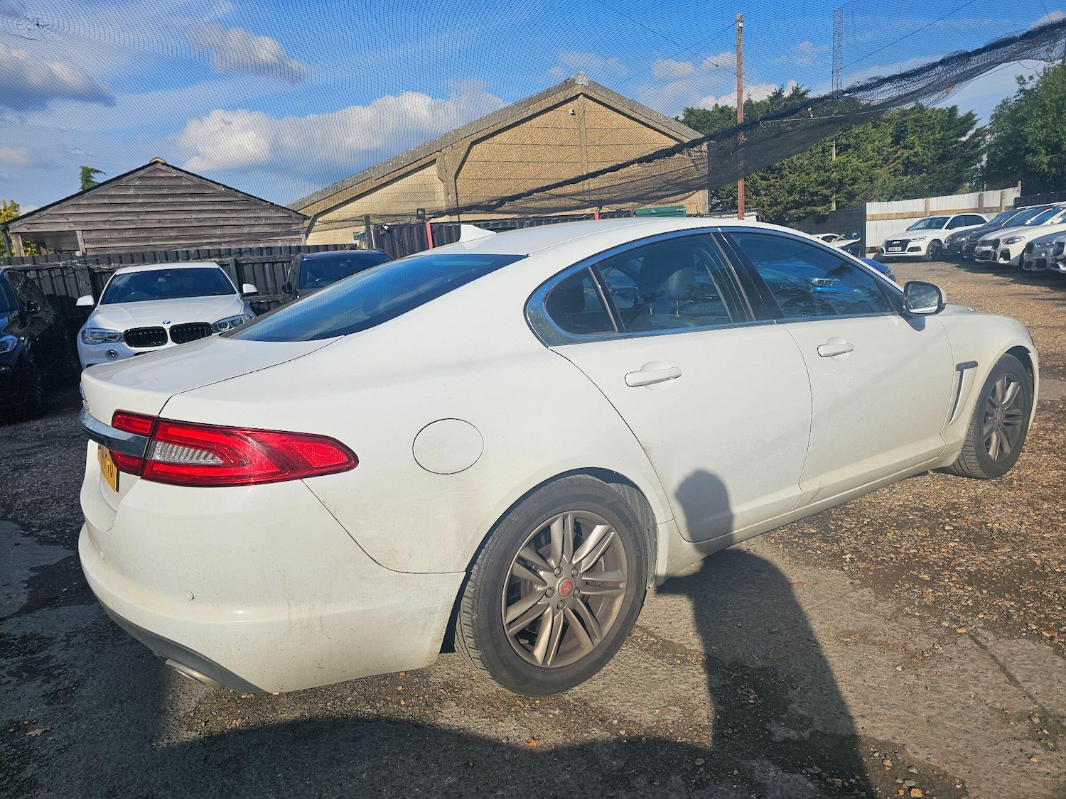 Used Jaguar XF 2014 for sale - 76608312: Photo 4