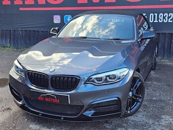 Used BMW 2 Series 2017 for sale - 76484670: Photo