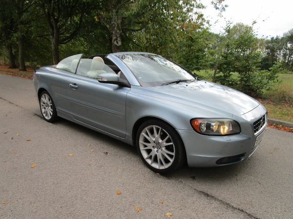 Used Volvo C70 2009 for sale - 76186806: Photo 2