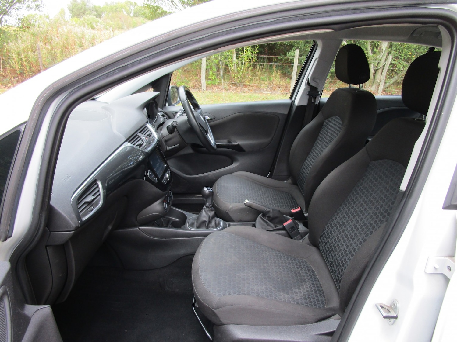 Used Vauxhall Corsa 2016 for sale - 76186799: Photo 12