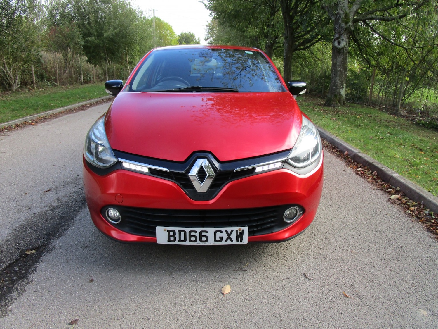 Used Renault Clio 2016 for sale - 76186823: Photo 8
