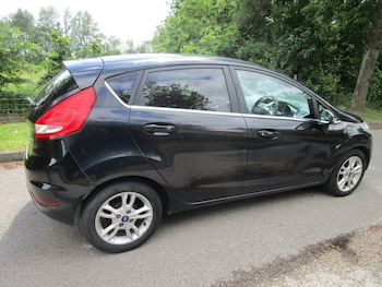 Used Ford Fiesta 2010 for sale - 78829424: Photo