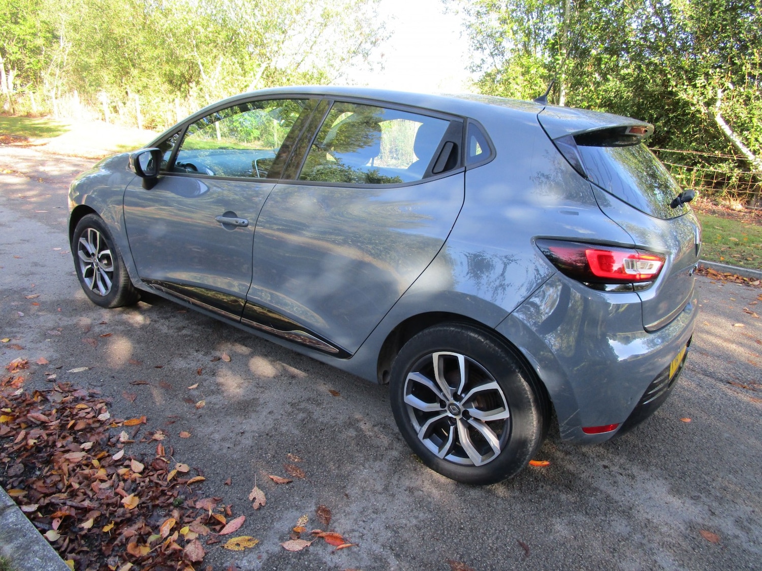 Used Renault Clio 2018 for sale - 76186692: Photo 6