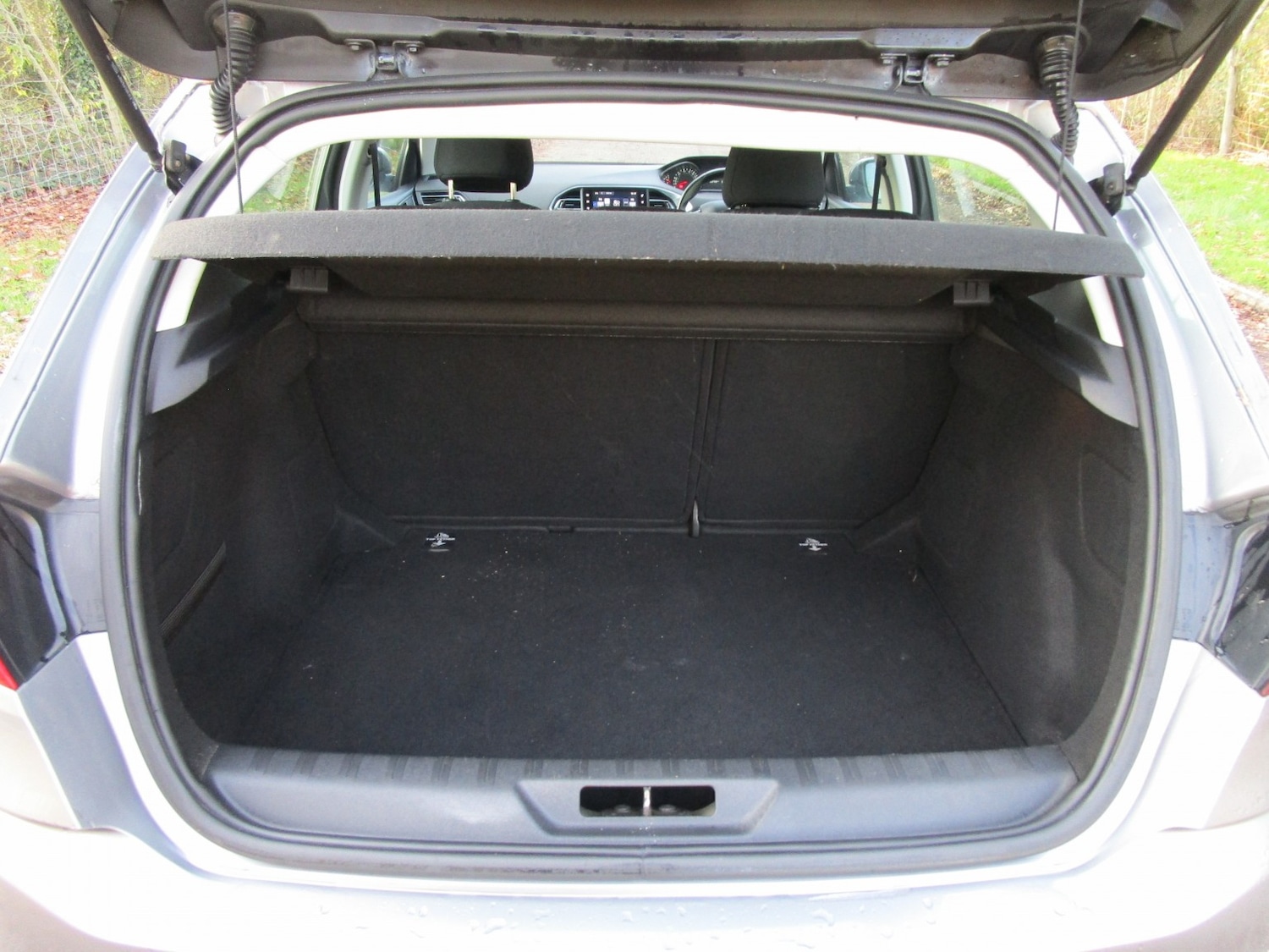 Used Peugeot 308 2016 for sale - 76591484: Photo 15