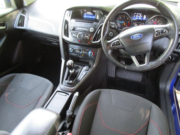 Used Ford Focus 2015 for sale - 76186745: Photo 10
