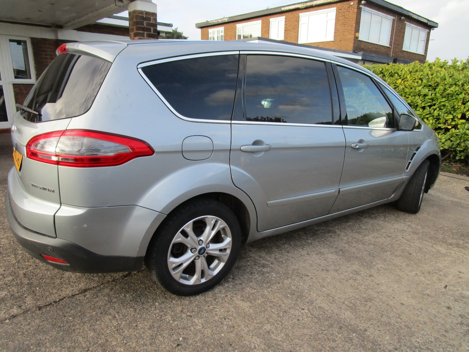 Used Ford S-Max 2012 for sale - 78045535: Photo 2