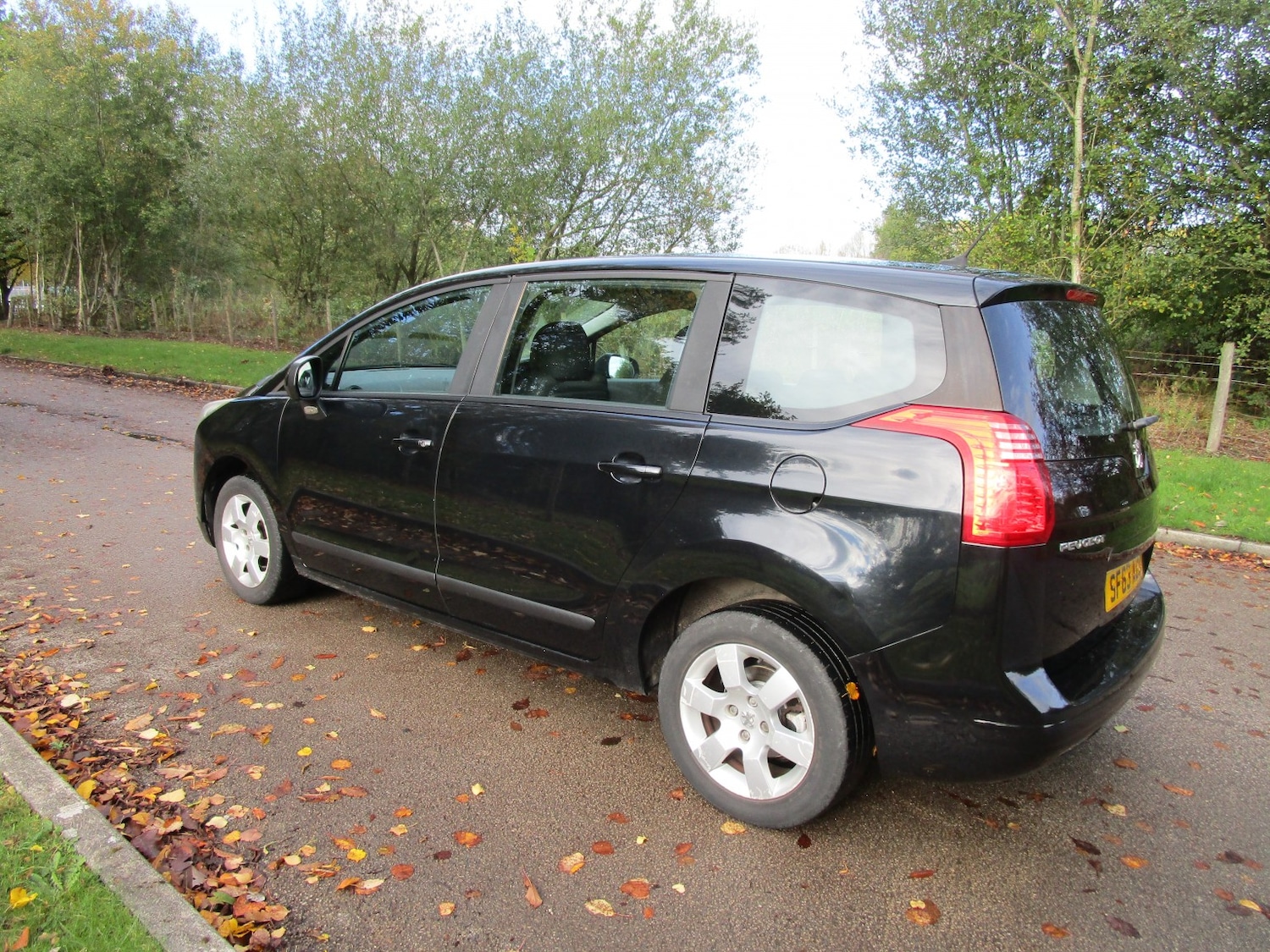 Used Peugeot 5008 2013 for sale - 77464974: Photo 7