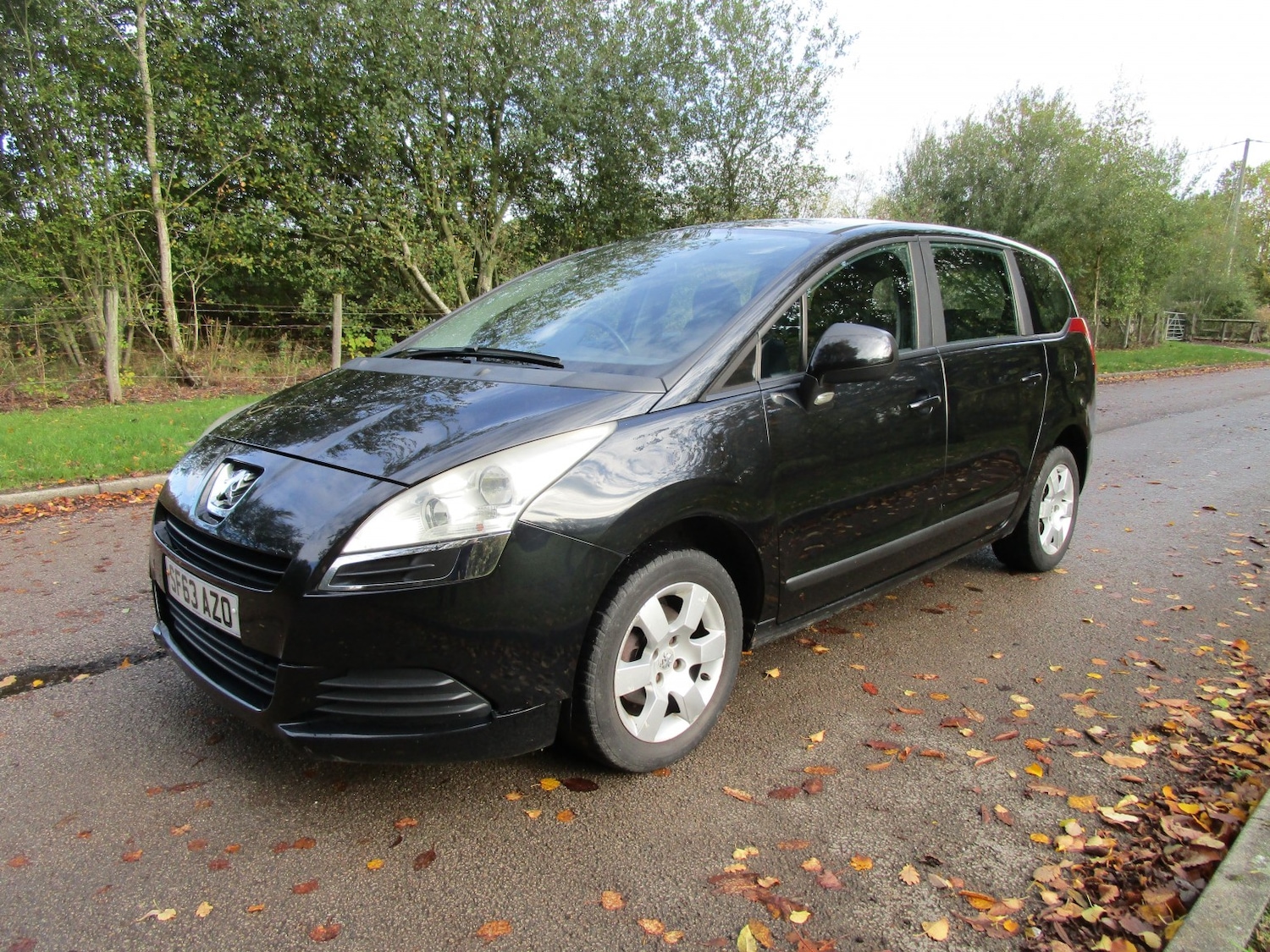 Used Peugeot 5008 2013 for sale - 77464974: Photo 8