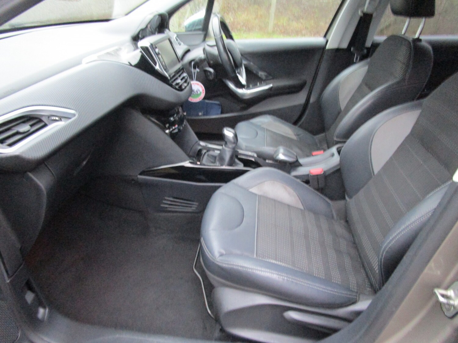 Used Peugeot 2008 2015 for sale - 77241901: Photo 12