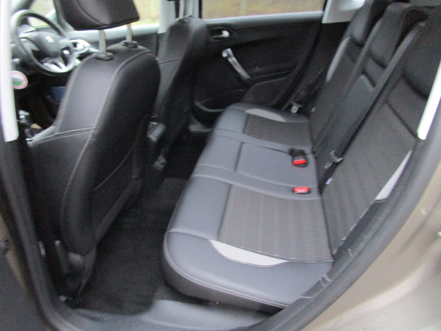 Used Peugeot 2008 2015 for sale - 77241901: Photo 13