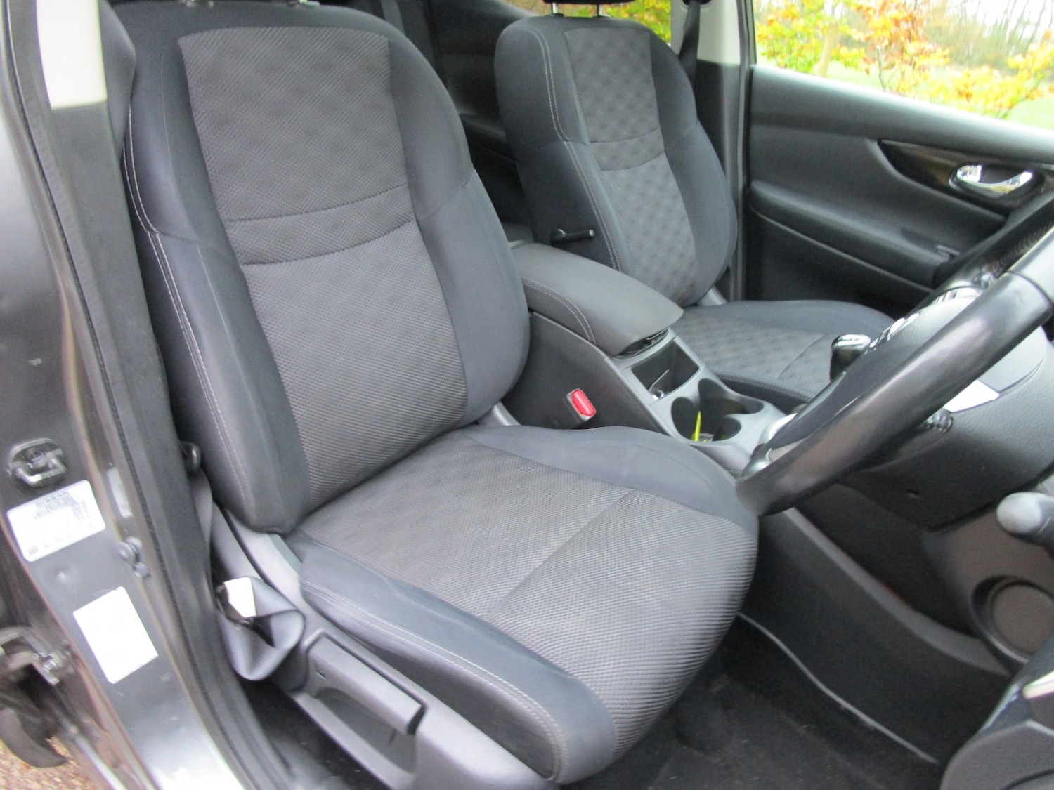 Used Nissan Qashqai 2015 for sale - 76510834: Photo 12