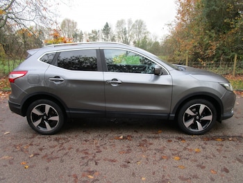Used Nissan Qashqai 2015 for sale - 76510834: Photo