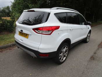 Used Ford Kuga 2016 for sale - 79047715: Photo