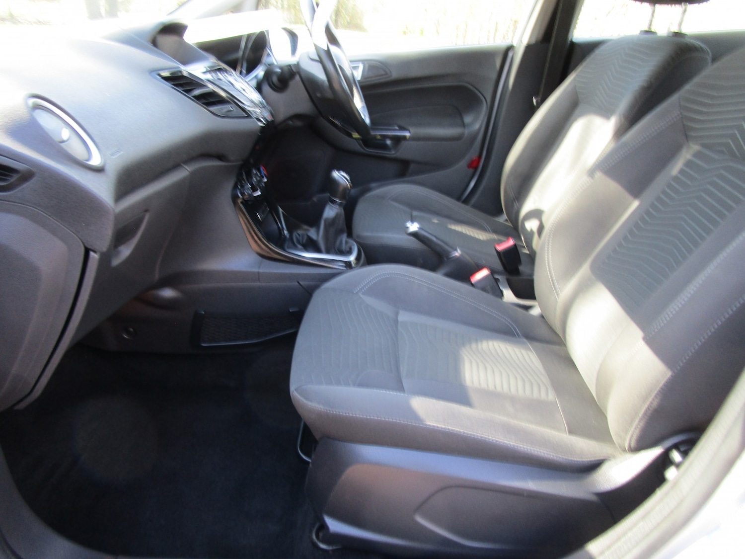 Used Ford Fiesta 2015 for sale - 77572888: Photo 15