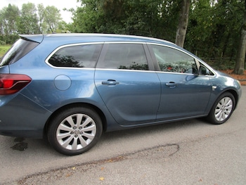 Used Vauxhall Astra 2014 for sale - 79404432: Photo