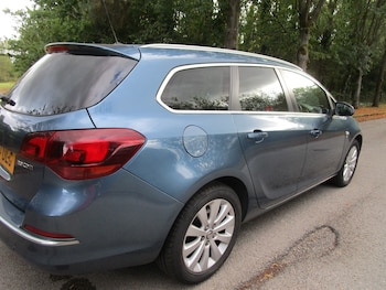 Used Vauxhall Astra 2014 for sale - 79404432: Photo