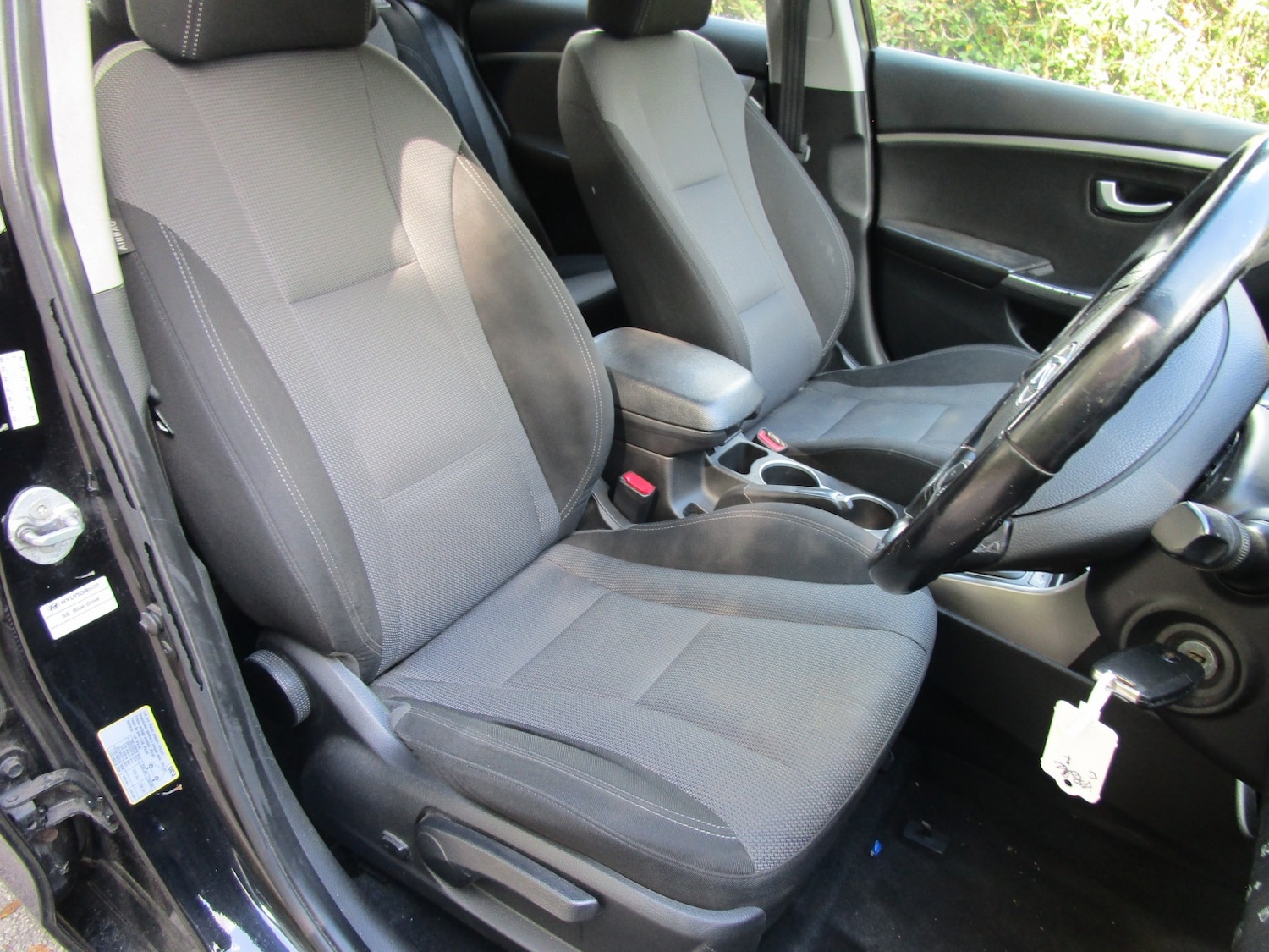 Used Hyundai i30 2015 for sale - 76186759: Photo 11