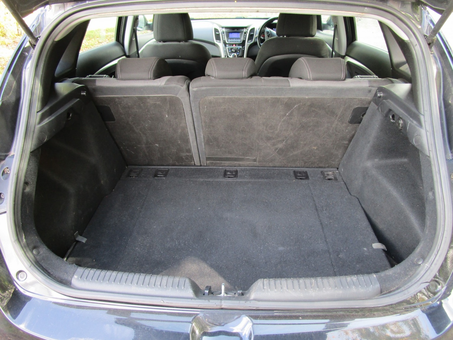 Used Hyundai i30 2015 for sale - 76186759: Photo 14