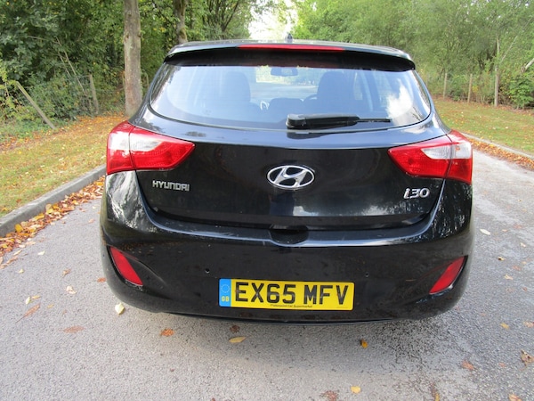 Used Hyundai i30 2015 for sale - 76186759: Photo 5