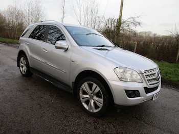 Used Mercedes-Benz M Class 2009 for sale - 77027974: Photo