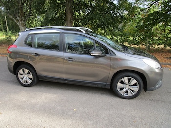 Used Peugeot 2008 2015 for sale - 79404430: Photo