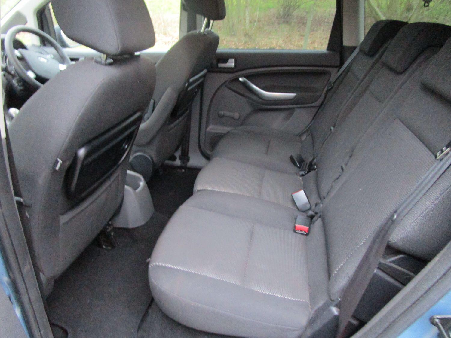 Ford C-Max 2010 - 1.8 TDCi Zetec FSH CLEAN CAR 5-Door - Image 13