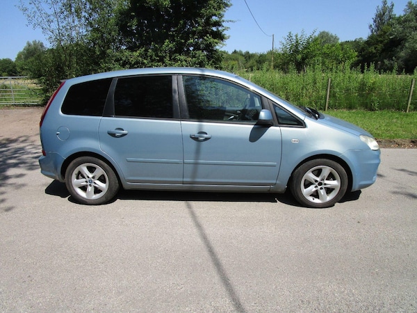 Used Ford C-Max 2010 for sale - 75380627: Photo 2