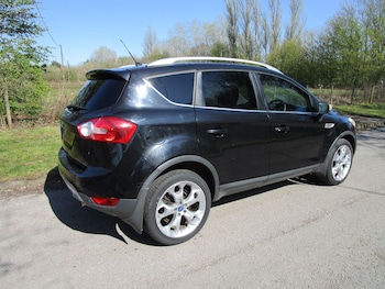 Used Ford Kuga 2011 for sale - 75380621: Photo