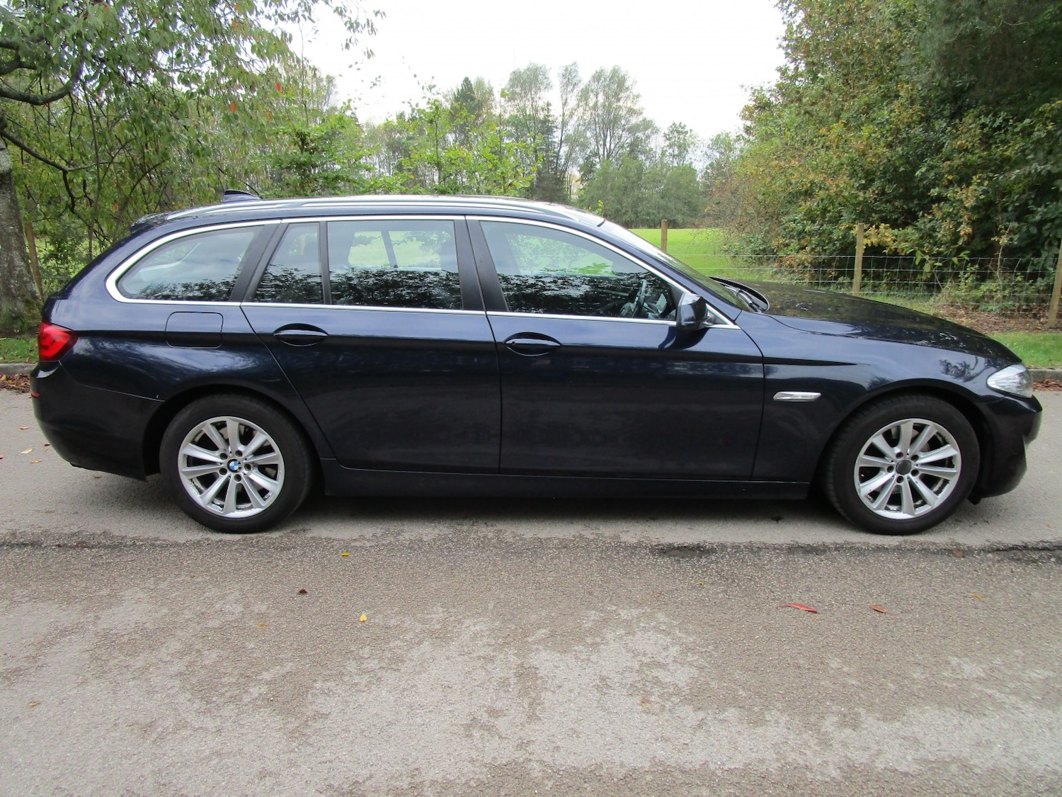 Used BMW 5 Series 2013 for sale - 76706145: Photo 3