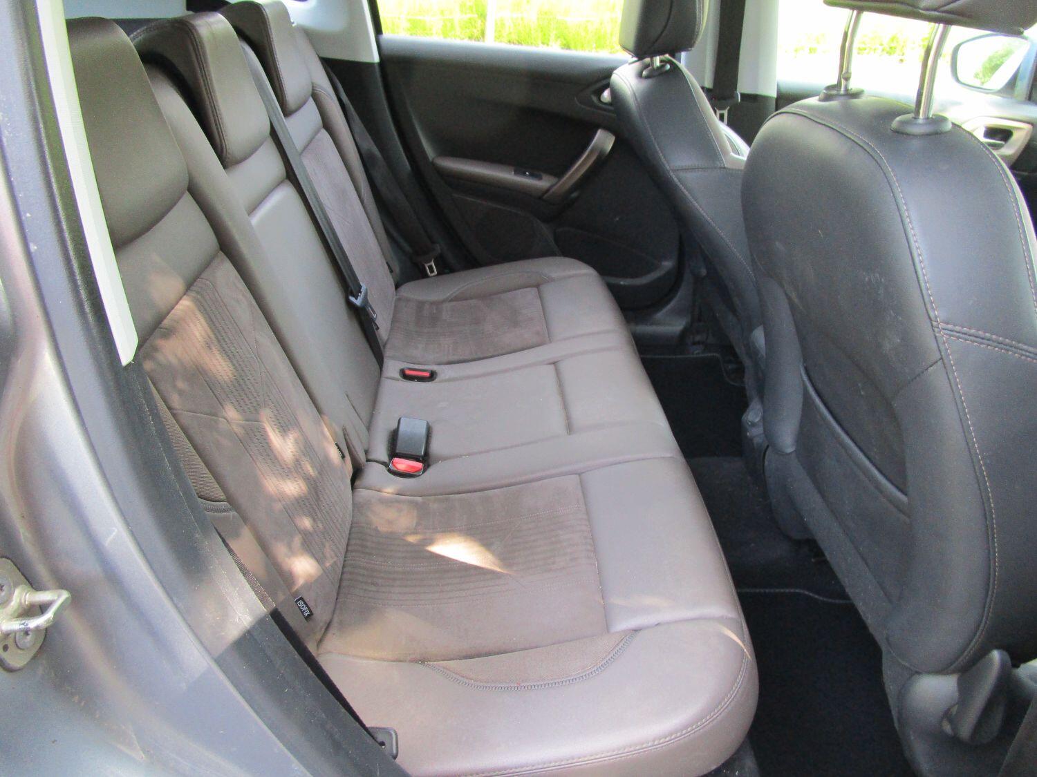 Used Peugeot 2008 2013 for sale - 76186723: Photo 13