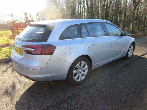 Used Vauxhall Insignia 2016 for sale - 75380619: Photo 3