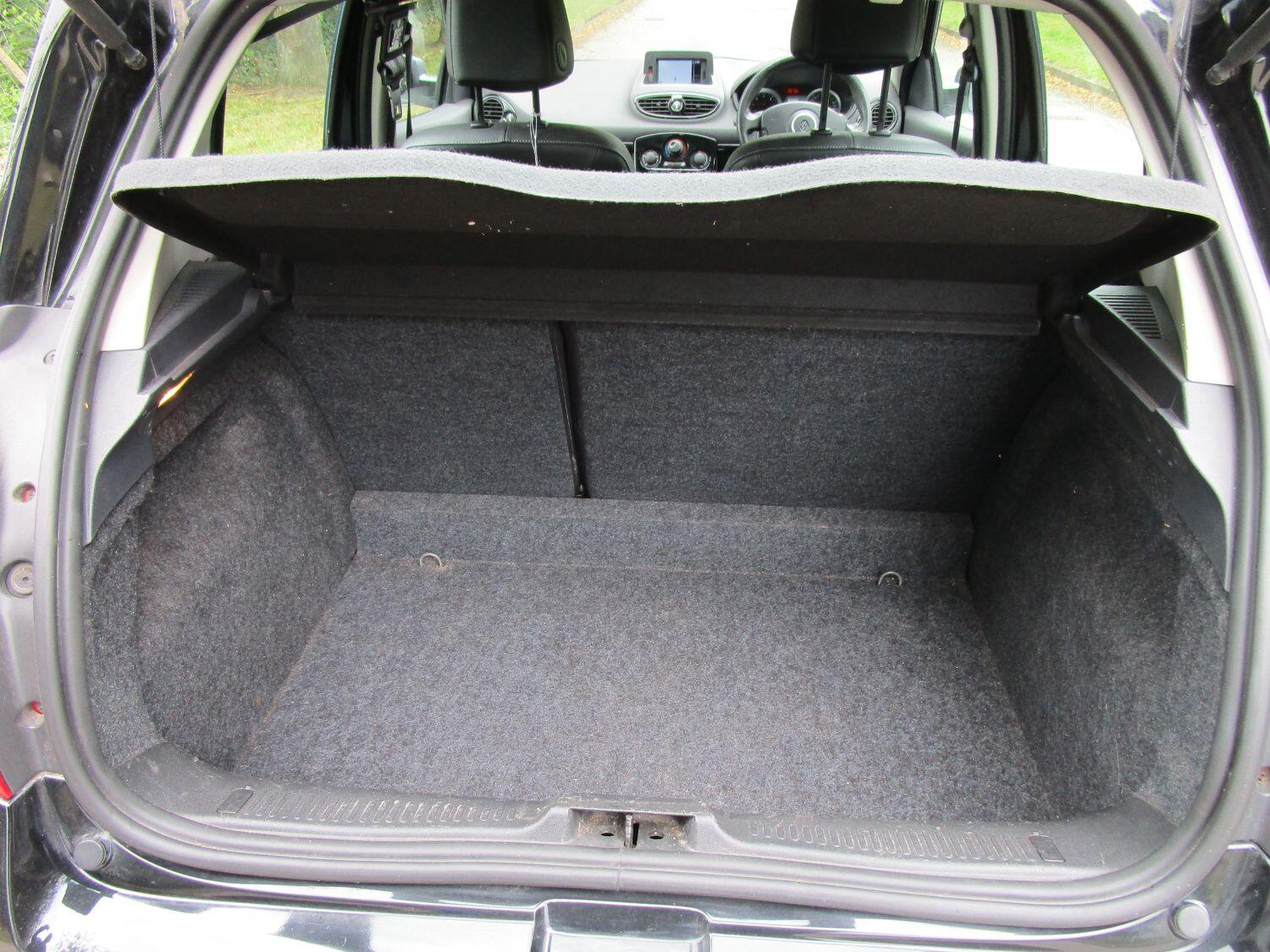 Used Renault Clio 2012 for sale - 76186782: Photo 13